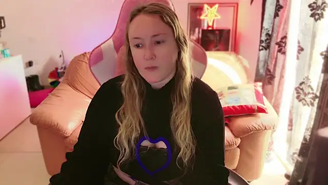 kisicaxx online show from 11, 3, 2025