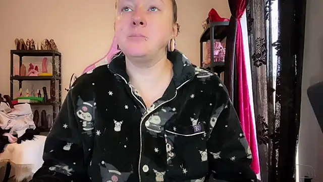 kisicaxx online show from 16, 1, 2026