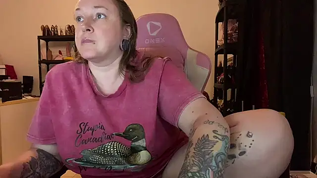 kisicaxx online show from 7, 7, 2026