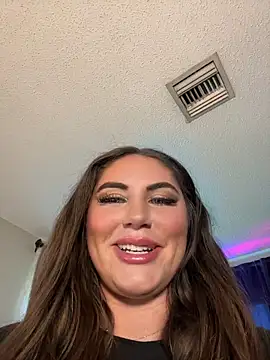 Snapshot of lovely_beast chatting on 17, 7, 2026 lovely beast online show from 17, 7, 2026