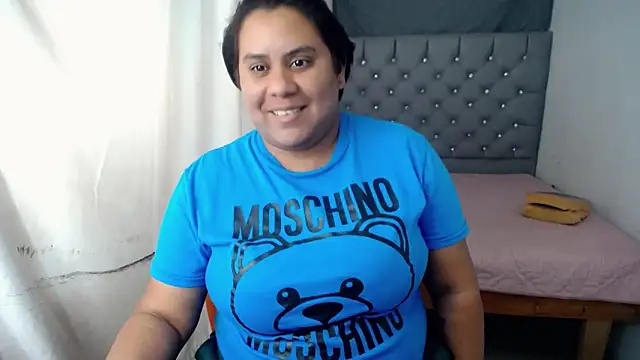 hotlesby4uxxx online show from 8, 1, 2025