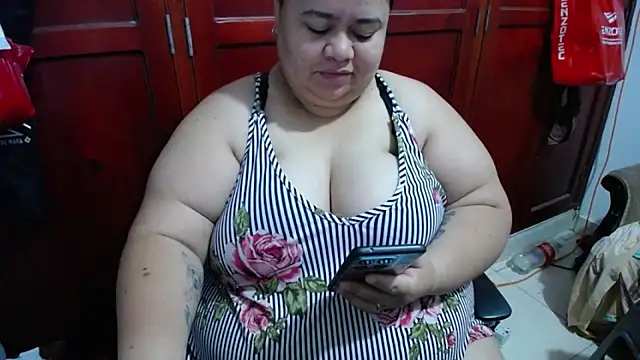 hotlesby4uxxx online show from 22, 5, 2026