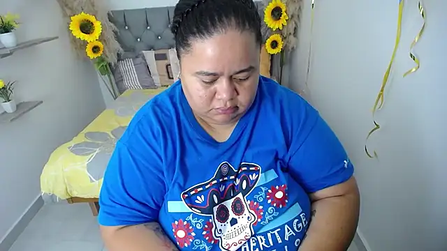 hotlesby4uxxx online show from 4, 10, 2025