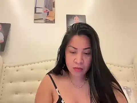 Tightwetholesxx online show from 17, 2, 2026