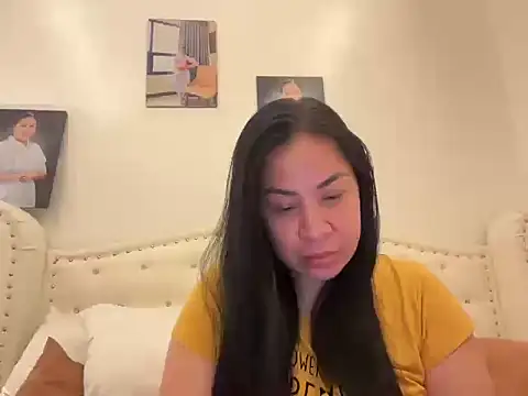 Tightwetholesxx online show from 25, 3, 2026