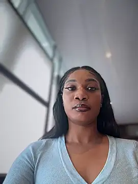   Nessa   online show from 4, 10, 2025