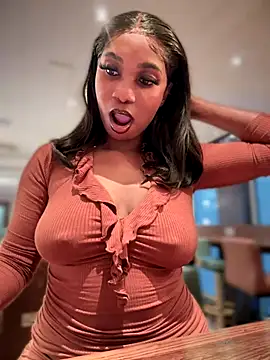   Nessa   online show from 17, 10, 2025