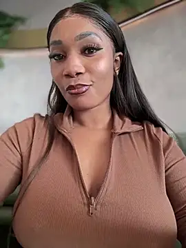   Nessa   online show from 14, 2, 2025