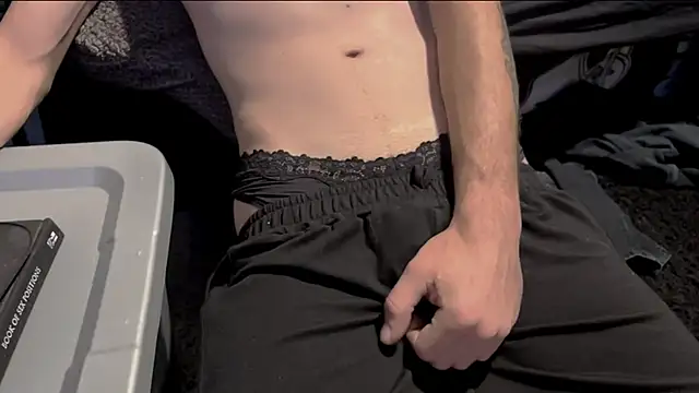 Happier Naked online show from 19, 2, 2026