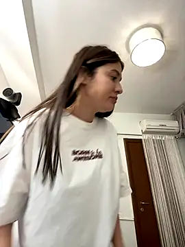 Snapshot of IrisBlues chatting on 17, 9, 2025 IrisBlues online show from 17, 9, 2025