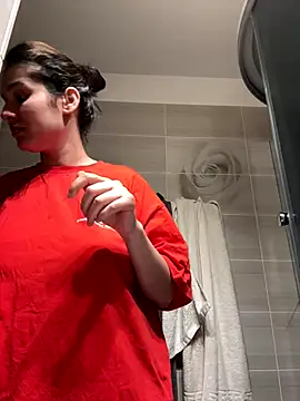 Snapshot of IrisBlues chatting on 29, 10, 2025 IrisBlues online show from 29, 10, 2025