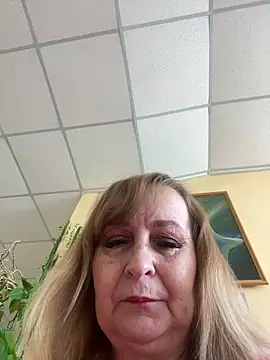 Irina2909xh online show from 11, 5, 2026