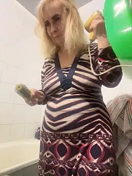 Irina2909xh online show from 18, 10, 2025