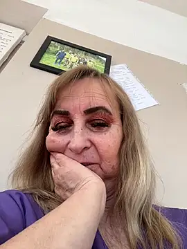 Snapshot of Irina2909@xh chatting on 2, 2, 2026 Irina2909xh online show from 2, 2, 2026