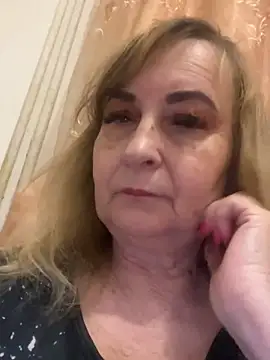 Irina2909xh online show from 13, 5, 2026