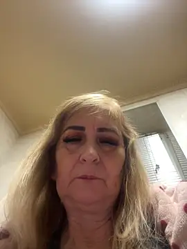 Irina2909xh online show from 1, 10, 2025