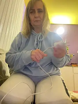 Snapshot of Irina2909@xh chatting on 1, 2, 2026 Irina2909xh online show from 1, 2, 2026