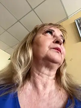 Snapshot of Irina2909@xh chatting on 17, 7, 2026 Irina2909xh online show from 17, 7, 2026
