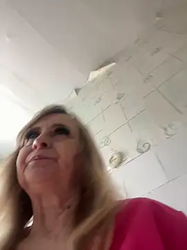 Irina2909xh online show from 18, 5, 2026