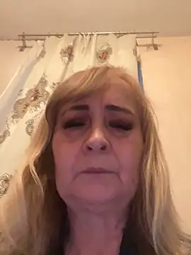 Irina2909xh online show from 25, 10, 2025