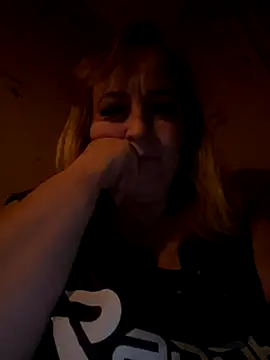 Irina2909xh online show from 14, 11, 2025