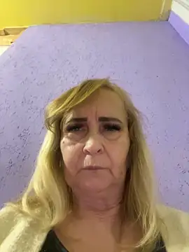 Irina2909xh online show from 29, 10, 2025