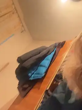 Irina2909xh online show from 8, 3, 2026