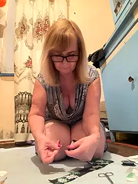 Irina2909xh online show from 16, 11, 2025