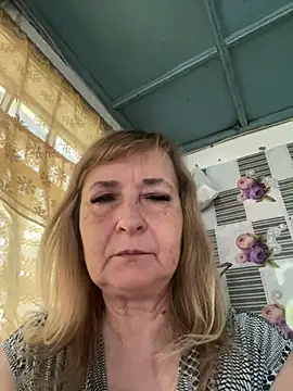 Snapshot of Irina2909@xh chatting on 5, 7, 2026 Irina2909xh online show from 5, 7, 2026