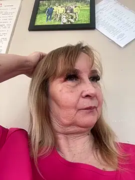 Snapshot of Irina2909@xh chatting on 24, 2, 2026 Irina2909xh online show from 24, 2, 2026