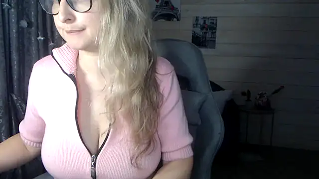 RubiLakros online show from 28, 11, 2025