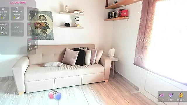 Snapshot of Tulipa_ chatting on 3, 12, 2024 Tulipa online show from 3, 12, 2024