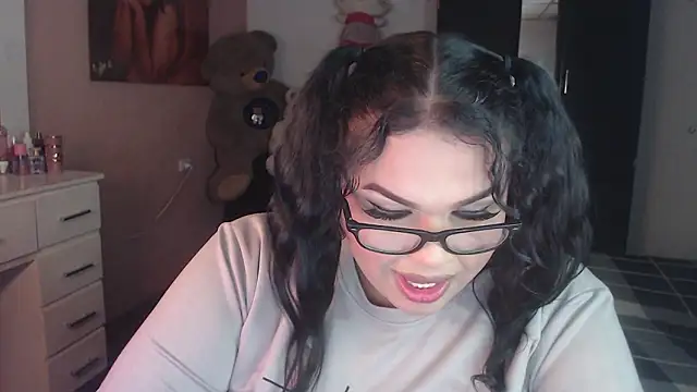 kami hot ts online show from 17, 3, 2026