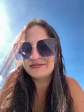 itsCassie online show from 19, 10, 2025