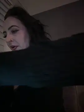 itsCassie online show from 12, 2, 2025