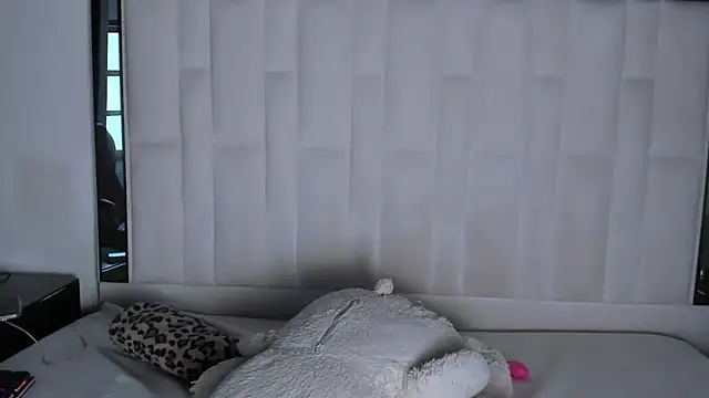 valentina fi online show from 17, 11, 2025