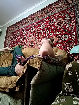 Snapshot of Sam_Colt chatting on 17, 12, 2025 Sam Colt online show from 17, 12, 2025