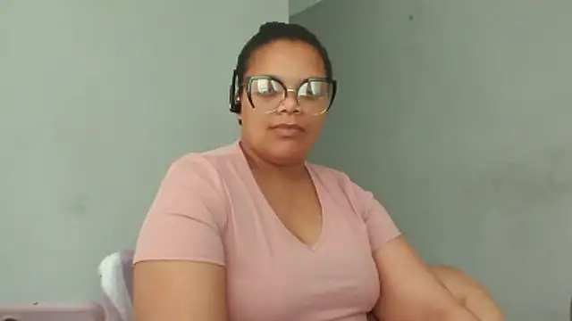 Lustfuleyez online show from 23, 12, 2025