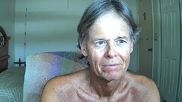 Snapshot of nakeedcowboi65 chatting on 11, 5, 2026 nakeedcowboi65 online show from 11, 5, 2026