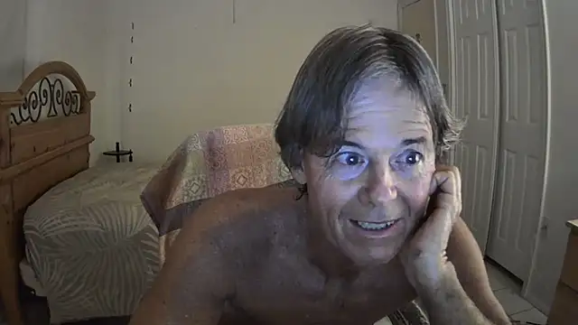 Snapshot of nakeedcowboi65 chatting on 6, 5, 2026 nakeedcowboi65 online show from 6, 5, 2026