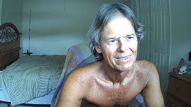 Snapshot of nakeedcowboi65 chatting on 29, 5, 2026 nakeedcowboi65 online show from 29, 5, 2026