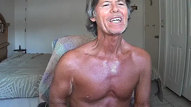 Snapshot of nakeedcowboi65 chatting on 22, 4, 2026 nakeedcowboi65 online show from 22, 4, 2026