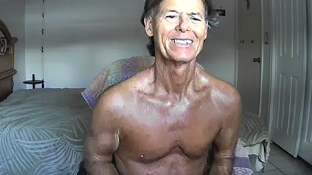 Snapshot of nakeedcowboi65 chatting on 5, 5, 2026 nakeedcowboi65 online show from 5, 5, 2026