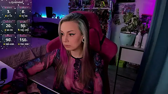 Snapshot of ChloeKohaku chatting on 21, 2, 2025 ChloeKohaku online show from 21, 2, 2025