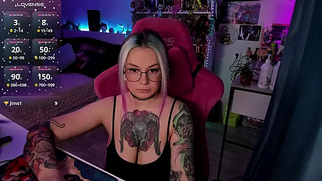 Snapshot of ChloeKohaku chatting on 20, 2, 2025 ChloeKohaku online show from 20, 2, 2025