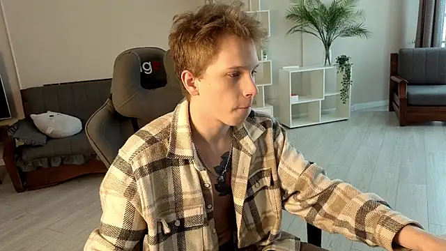 arlekincrop online show from 18, 12, 2025