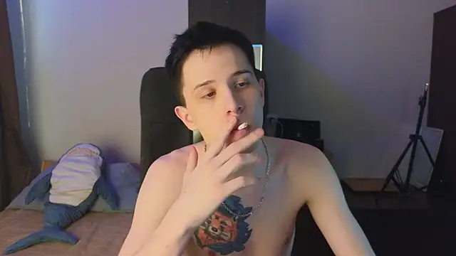 arlekincrop online show from 6, 3, 2026