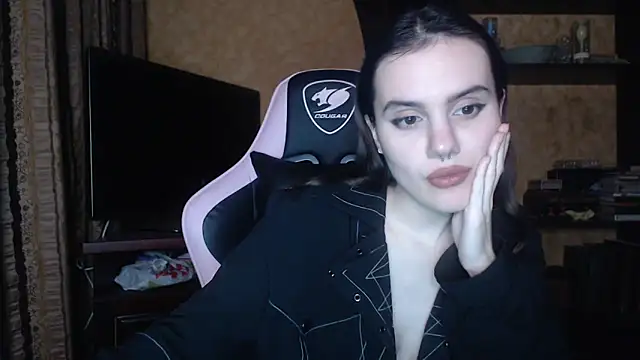 Veronika kruk online show from 8, 1, 2025