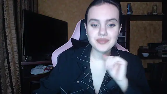 Veronika kruk online show from 30, 1, 2025