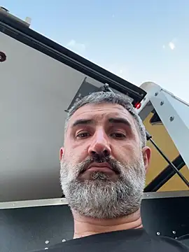 danyiony online show from 6, 7, 2026